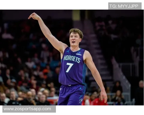 克尼佩尔闪耀全场贡献33分5板9助弗拉格与VJ联手助力球队胜利 克尼佩尔闪耀全场贡献33分5板9助弗拉格与VJ联手助力球队胜利