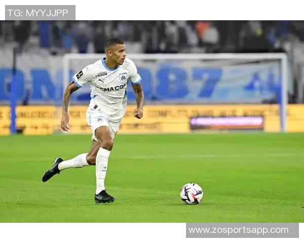 梅开二度再创佳绩格林伍德法甲射手榜领跑已打入10球