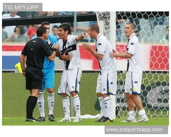 尤文图斯球探现场考察维罗纳对阵帕尔马的吉奥瓦尼与伯纳贝表现