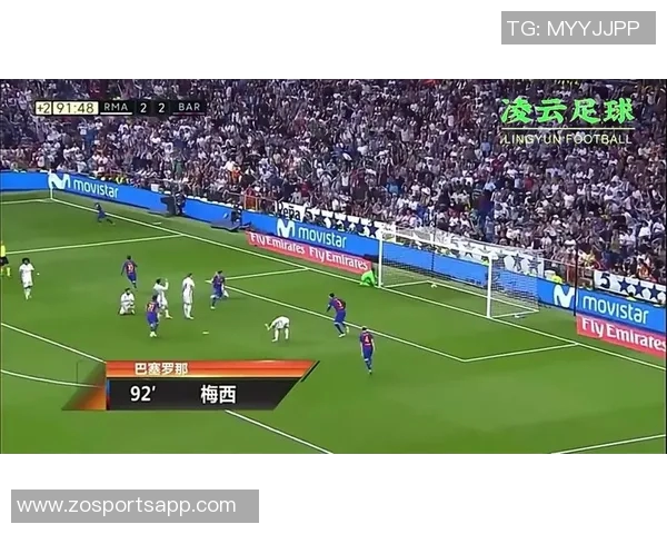 梅西在补时阶段单刀突袭被迅速回追的防守球员成功破坏